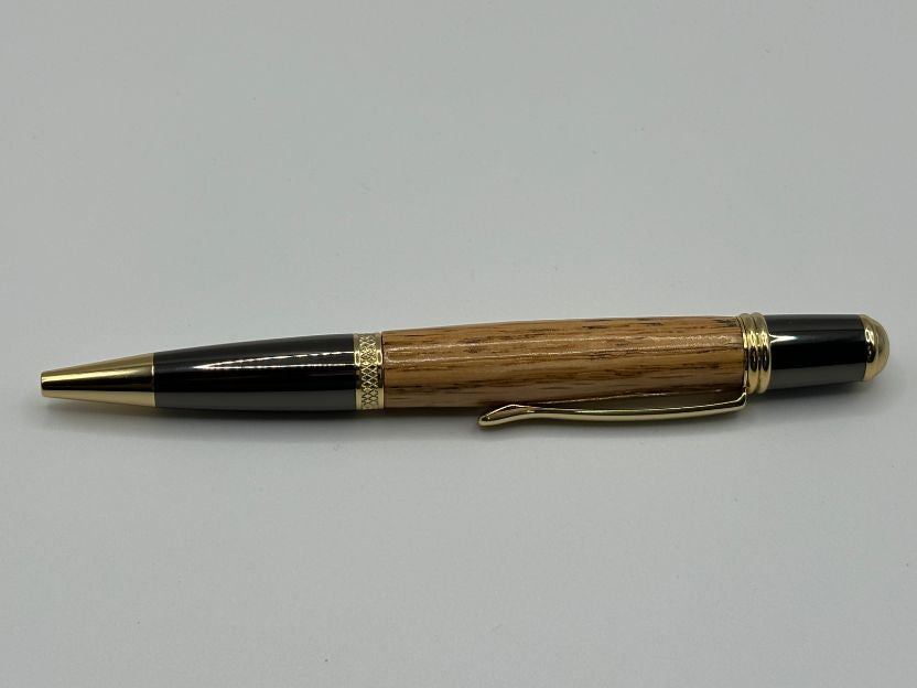 Gold Sierra American Oak Pen