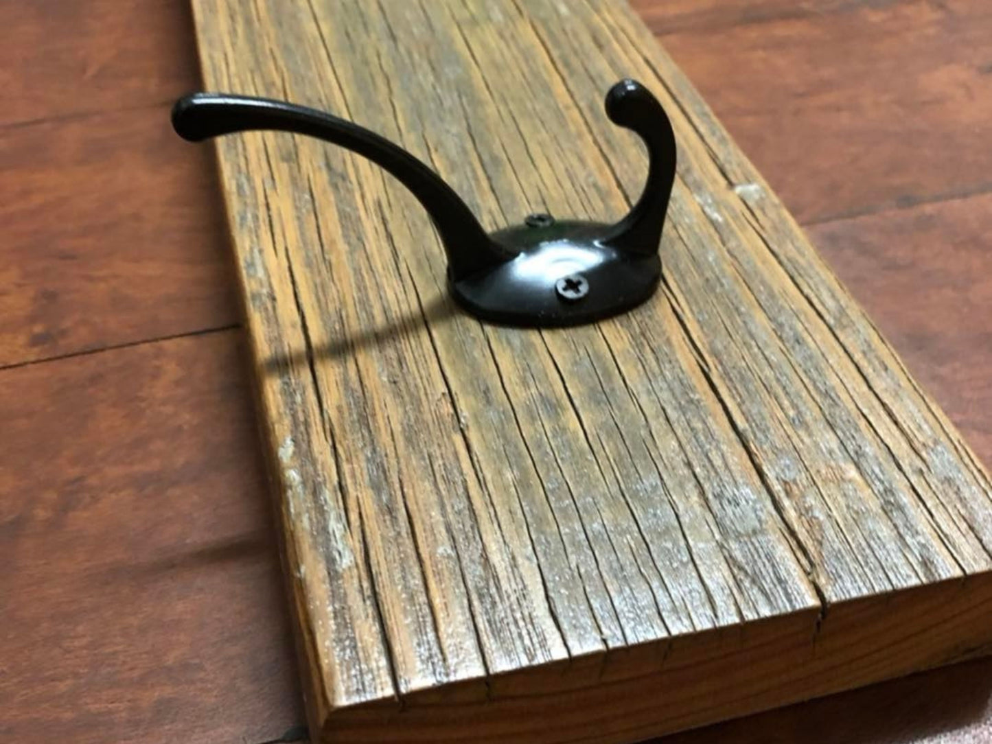 Recycled Timber Coat/Hat Board with 4 Black Hooks