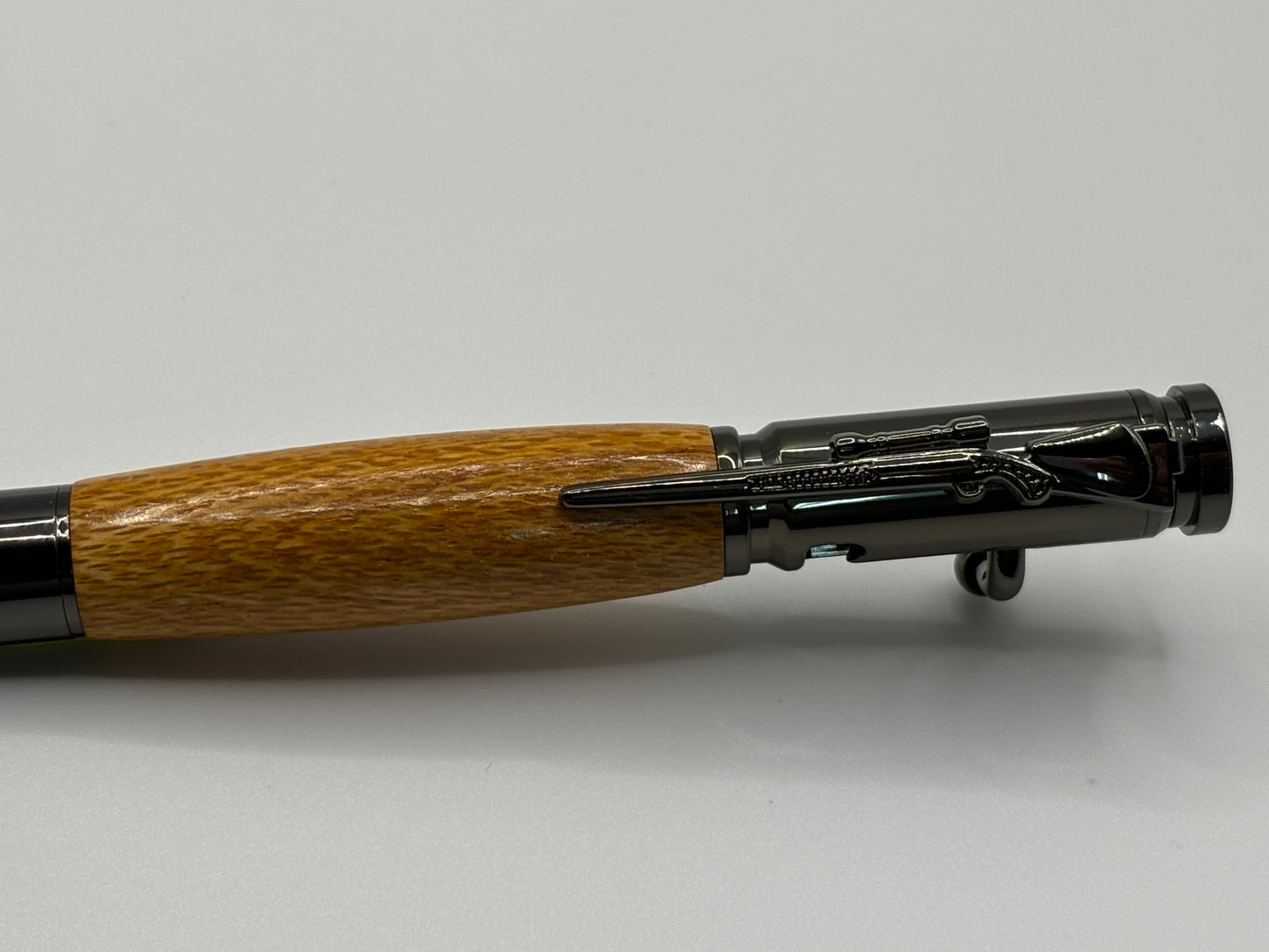 Black Bolt Action Silky Oak Pen